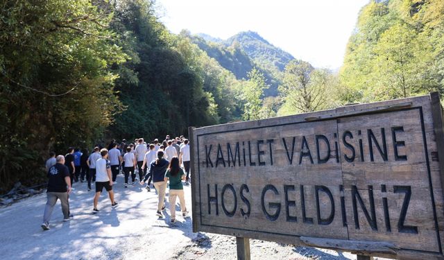 Arhavi Kamilet Vadisi'nde Dünya Yürüyüş Günü etkinliği düzenlendi