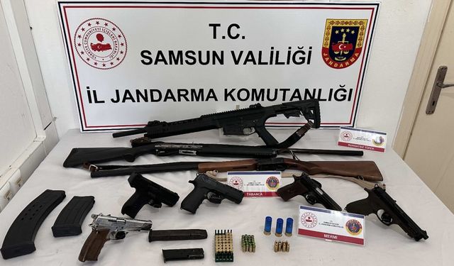 Samsun'da kaçak silah ticareti yaptıkları iddiasıyla 7 kişi yakalandı