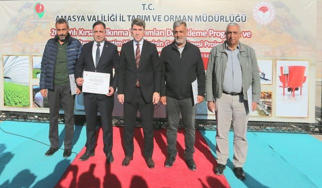 Amasya’da çiftçilere sera malzemesi desteği