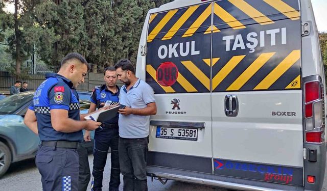 İzmir’de zabıtadan servis araçlarına sıkı denetim