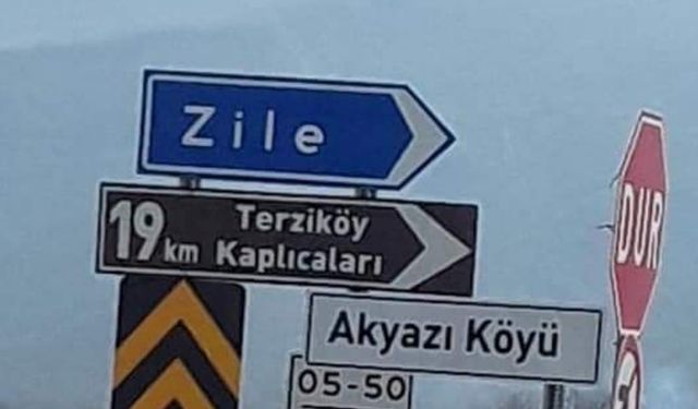 Yol ayrımındaki Zile tabelası kazaya davetiye mi çıkartıyor?