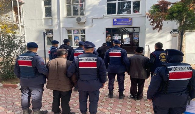 Amasya’da depodan fore kazık hırsızlığına tutuklama