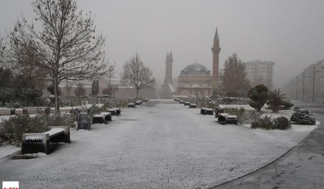 Tokat'ın komşu ili kara hazırlıksız yakalandı!