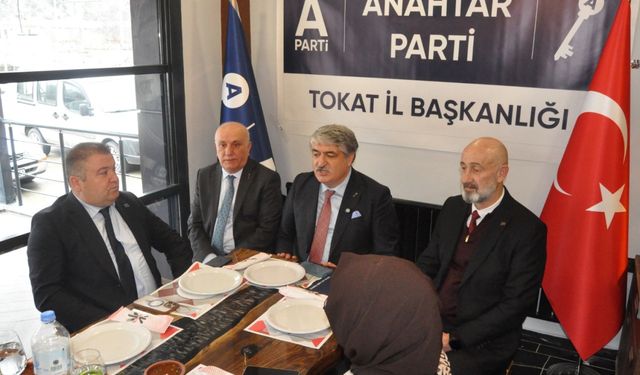 Tokat’ta konuşan A Parti Genel Başkan Yardımcısı Güngör: Liyakatli Şöhretsizleriz Biz