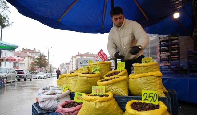 Kestane 300 lirayı buldu,  rağbet azaldı