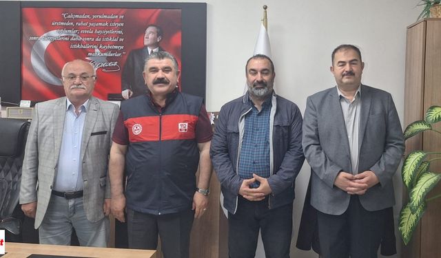Tokat'ta 112 Çağrı Merkezi Müdürü Erdoğan'a Ziyaret