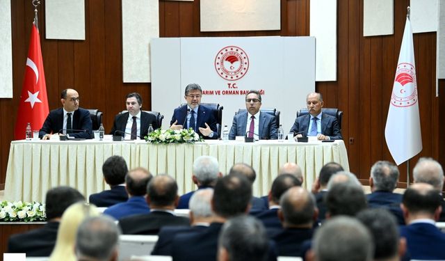 Tokat Tarımına Yön Veren Buluşma: Bakan Yumaklı 81 İl Müdürüyle Buluştu