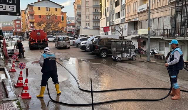 Tokat’ta Fırtına ve Sağanak Yağışa Karşı Hızlı Müdahale