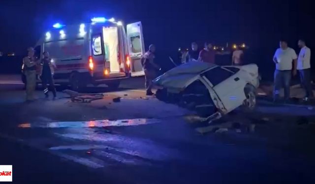 Tıra Arkadan Çarpan Otomobil Hurdaya Döndü: Genç Yolcu Olay Yerinde Öldü