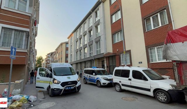 Apartmandan Gelen Kötü Kokular Gerçeği Ortaya Çıkardı: 65 Yaşındaki Adam Ölü Bulundu