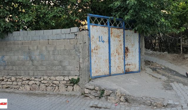 Akıl Almaz Olay: Psikolojik Sorunları Olan Baba Çocuklarını Bıçakladı