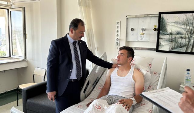 Vekil Aldemir'den Kahraman Mehmetçiklere Ziyaret ve Şehidimize Son Veda!