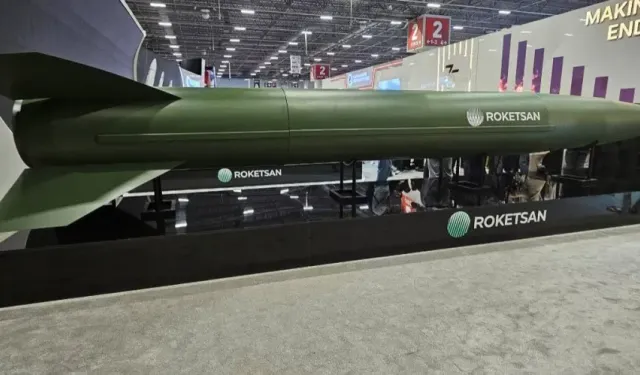 ROKETSAN TAYFUN BLOK-4 Sahneye Çıktı  Türkiye'nin En Uzun Menzilli Balistik Füzesi