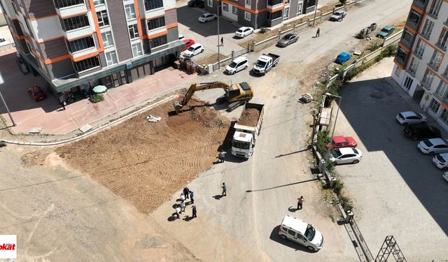 Yeniyurt Mahallesi’nde Sıcak Asfalt Seferberliği Başladı!