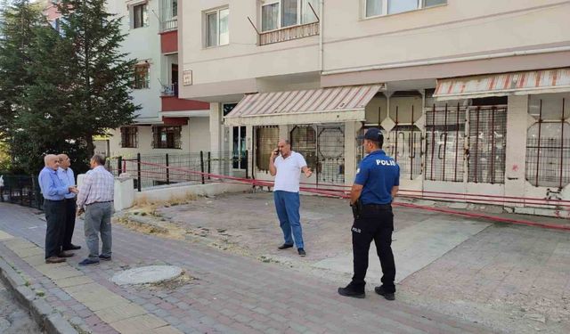 Ankara’da kolonları kırılan bina tahliye edildi
