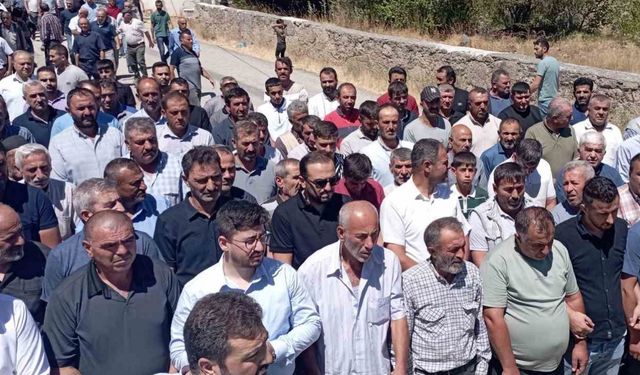 Traktörden atlayarak hayatını kaybetmişti, son yolculuğuna uğurlandı