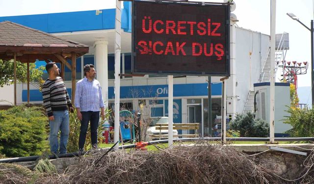Uzun yol şoförleri buraya bayılıyor:  Ücretsiz sıcak duş, şampuan, havlu