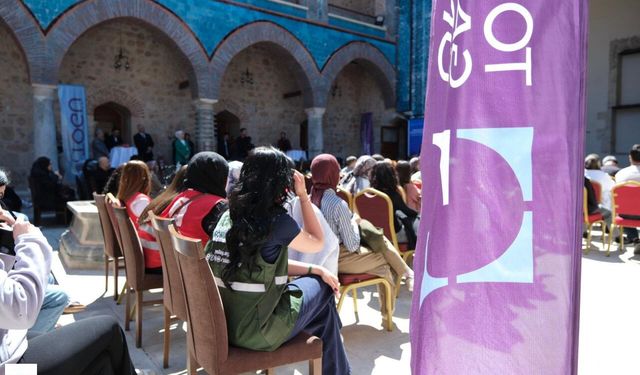 TOGÜ'den 34 Bin Öğrenciye Bağımsız Gelecek Eğitimi