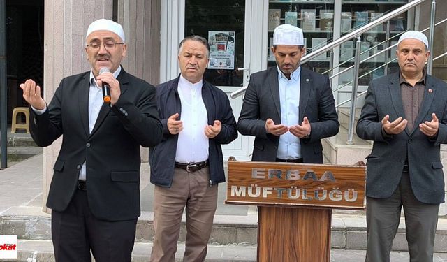 Erbaa’da Hüzün ve Heyecan Bir Arada: 38 Hacı Adayı Tekbirlerle Uğurlandı