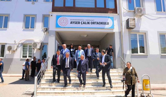 "Tüm Türkiye'nin Yüreği Yandı" Tokat Milletvekili, Saldırının Yaşandığı Okulda Konuştu