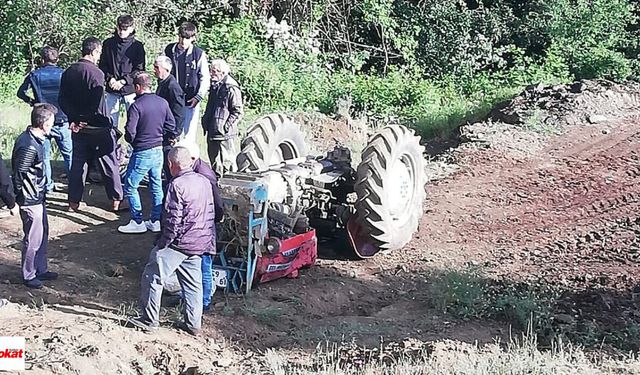 Niksar'da Aynı Yolda İki Traktör Kazası: Çok Sayıda Yaralı Var