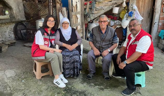 Niksar’da Yürek Isıtan Buluşma: Şehit Babalarına Minnet Ziyareti