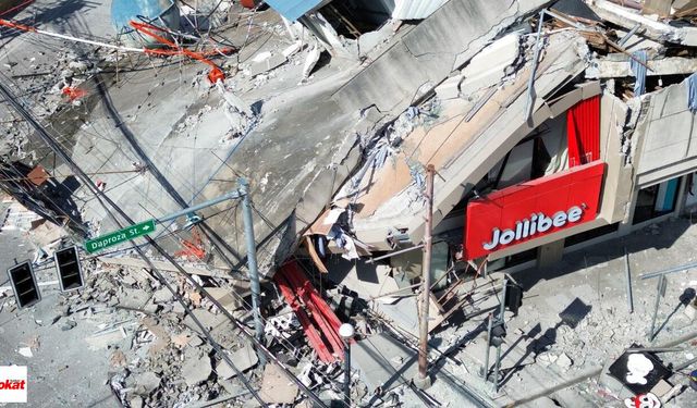 Gece Yarısı 7.8 Şiddetinde Deprem Binalar Çöktü Can Kayıpları Yaşandı Tsunami Alarmı Verildi