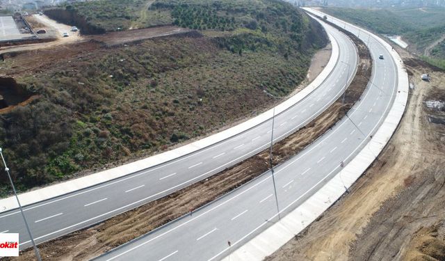 7 İl 15 İlçeden Geçecek Tokat'ın Geleceğini İnşa Edecek Bu Önemli Yol İçin Bakanlığa Birkez Daha Çıkarma Yapıldı