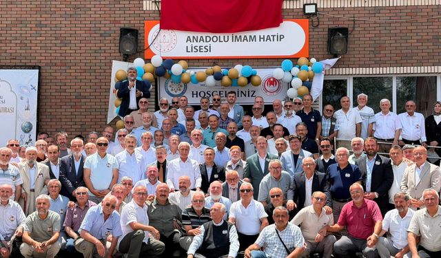 Anılar Yeniden Canlandı: Tokat'ta İmam Hatip Mezunları Hasret Giderdi