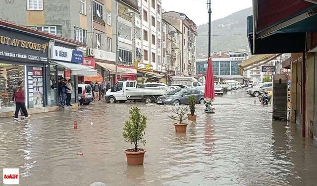 AFAD'dan Tokat'a Kırmızı Alarm! Bu Gece Başlıyor: Sel, Su Baskını, Heyelan, Dolu ve Fırtına Uyarısı