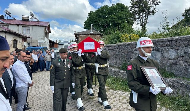 Tokat'ta vefat eden Kıbrıs gazisi son yolculuğuna uğurlandı