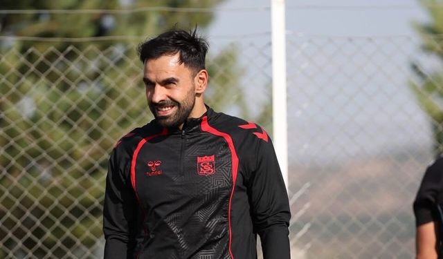Murat Paluli, 1 yıl daha Sivasspor'da