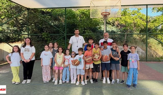 Niksar'da Spor Seferberliği: 400 Öğrenci Antrenmanlarda
