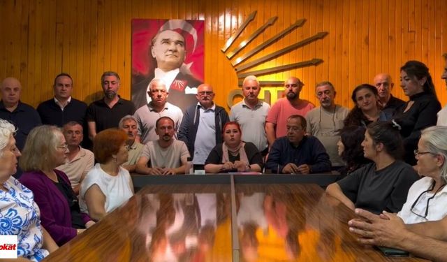 CHP Niksar İlçe Yönetimi Toplu İstifa Etti, YENİ PARTİ'ye Katıldı