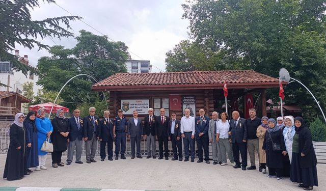 Niksar Sevilen Komutanına Veda Ediyor