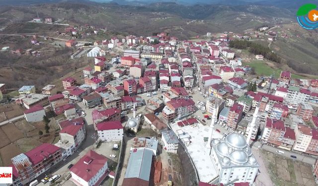 Bu İlçede Yollar İmece Usulü Yapılıyor Çimento Vatandaştan İşçilik Belediyeden Geliyor İlk Etap Tamamlandı