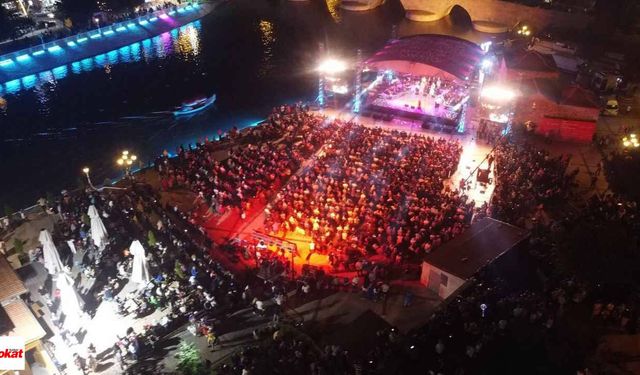Tokat'ta konser verecekti: Ünlü şarkıcı gözaltına alındı