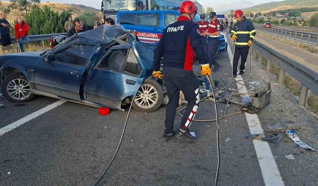 Feci kaza: 2 ölü, 2 yaralı