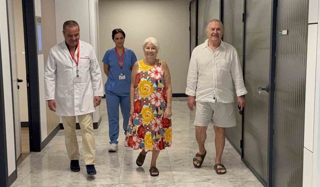 Şiddetli kalça ve bacak ağrısının arkasından iki ayrı omurga hastalığı çıktı
