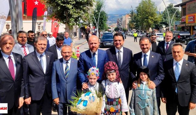 Bilal Erdoğan Tokat’a geldi: Gök Medrese önünde karşılandı