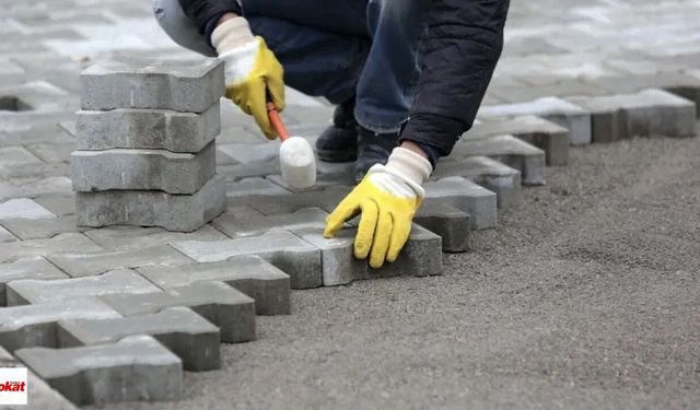 Kaldırım ve Kilitli Beton Parke Döşenmesi Tamirat İşleri Yaptırılacak