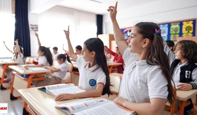 MEB’den yeni yasak: Bu isimleri kullanan okullar tabelayı değiştirecek
