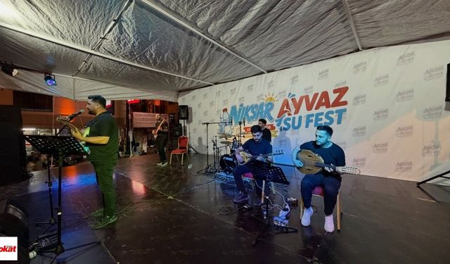 Niksar Ayvaz Su Fest’te Müzik Dolu Gece: Pop Konseri Büyük İlgi Gördü