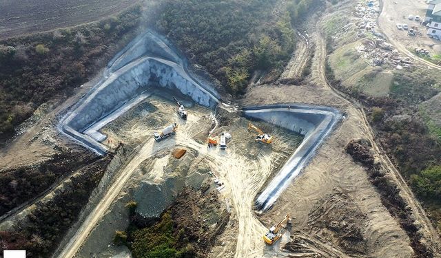 230 Kilometre Uzunlukta Saatte 200Km Hıza Ulaşacak Çift Hatlı Ve Elektrikli Altyapısı İle Yolculuk 1,5 Saate Düşecek