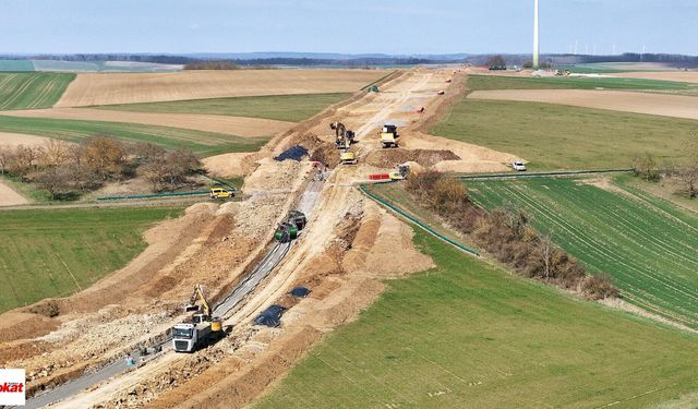 700 Kilometrelik Hat Tamamlanıyor 40 Metre Derinlikte İnşa Ediliyor Dev Proje Tam Gaz İlerliyor10 Milyon Kişiye Ulaşacak