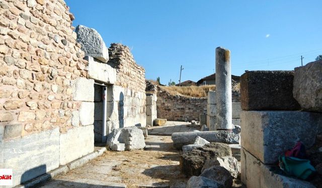 Sebastapolis’te Tarih Yeniden Yazılıyor: Rektör Yılmaz Kazı Alanına Gitti