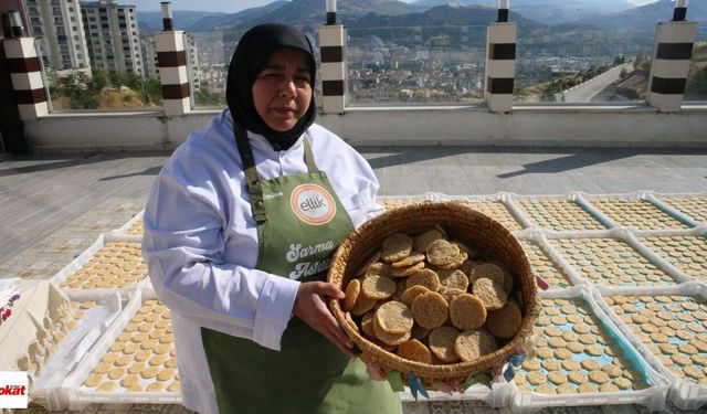 Tokat'ta Kış Mesaisi Başladı: Kadınlar İmece Usulü Tarhana Yapıyor