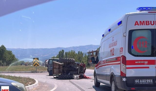 Traktör İkiye Bölündü: Niksar'da Feci Kazada 5 Yaralı
