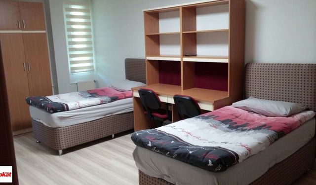 Yurtta kalacak öğrenciler dikkat: GSB için son tarih belli oldu