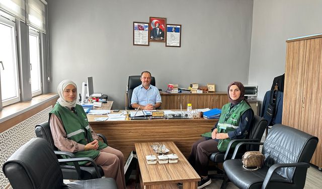 Yeşilay Tokat Şubesi görevlileri liseleri ziyaret etti